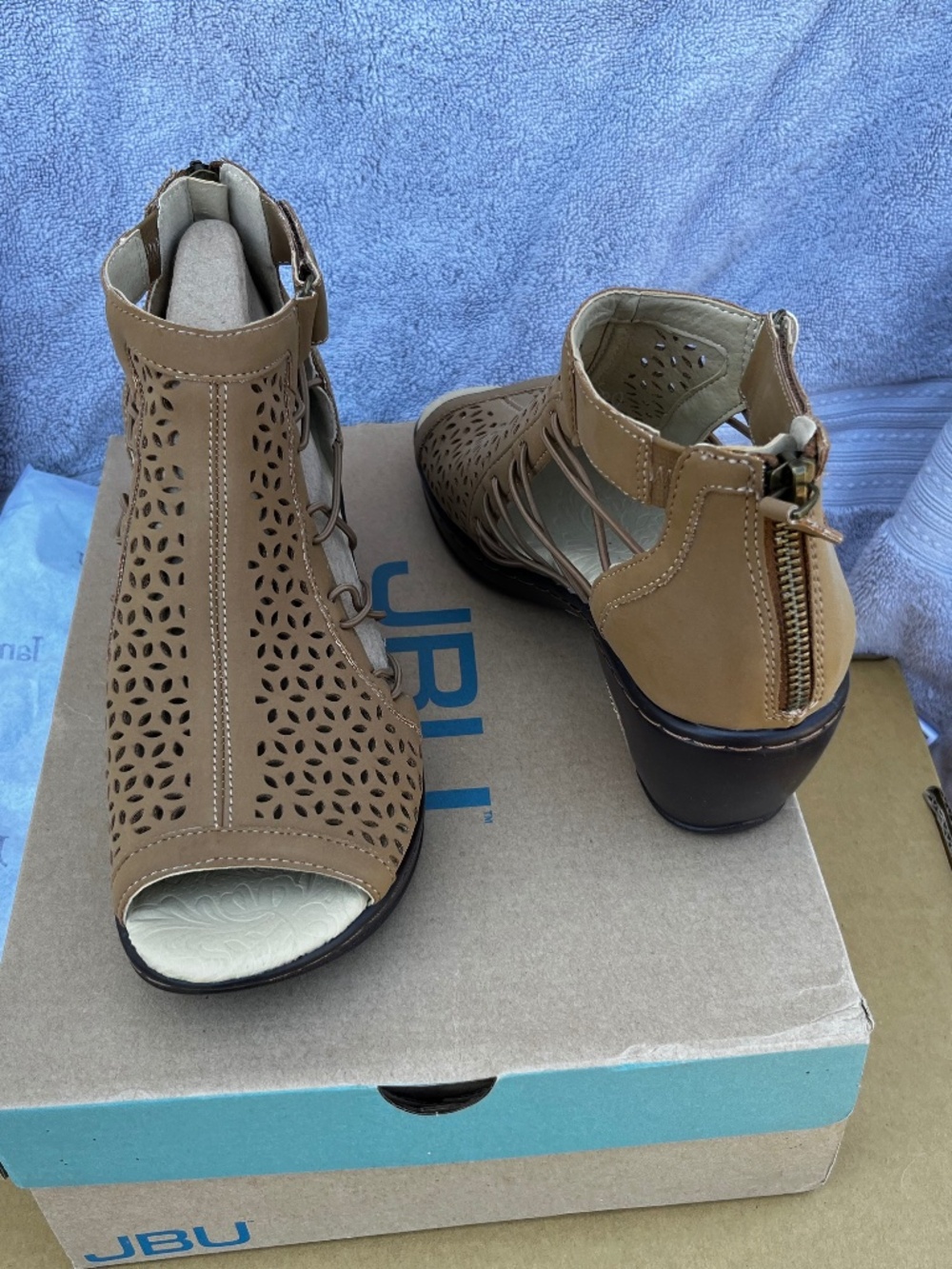 Jambu wedge sandals